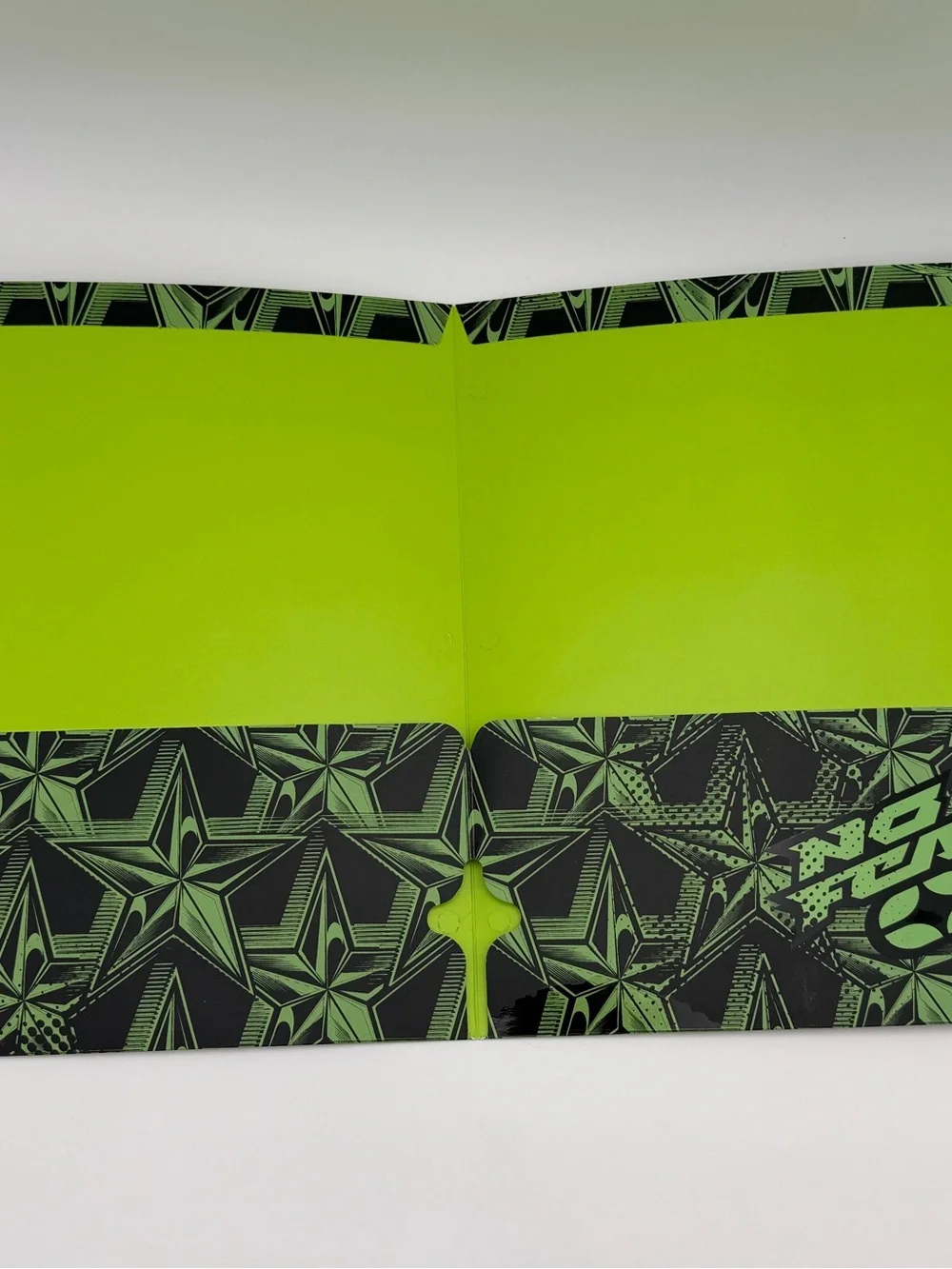 2- No Fear Folder Green and Blk 3 Hole w Pockets Moto Y2K 2000s Motocross Theme